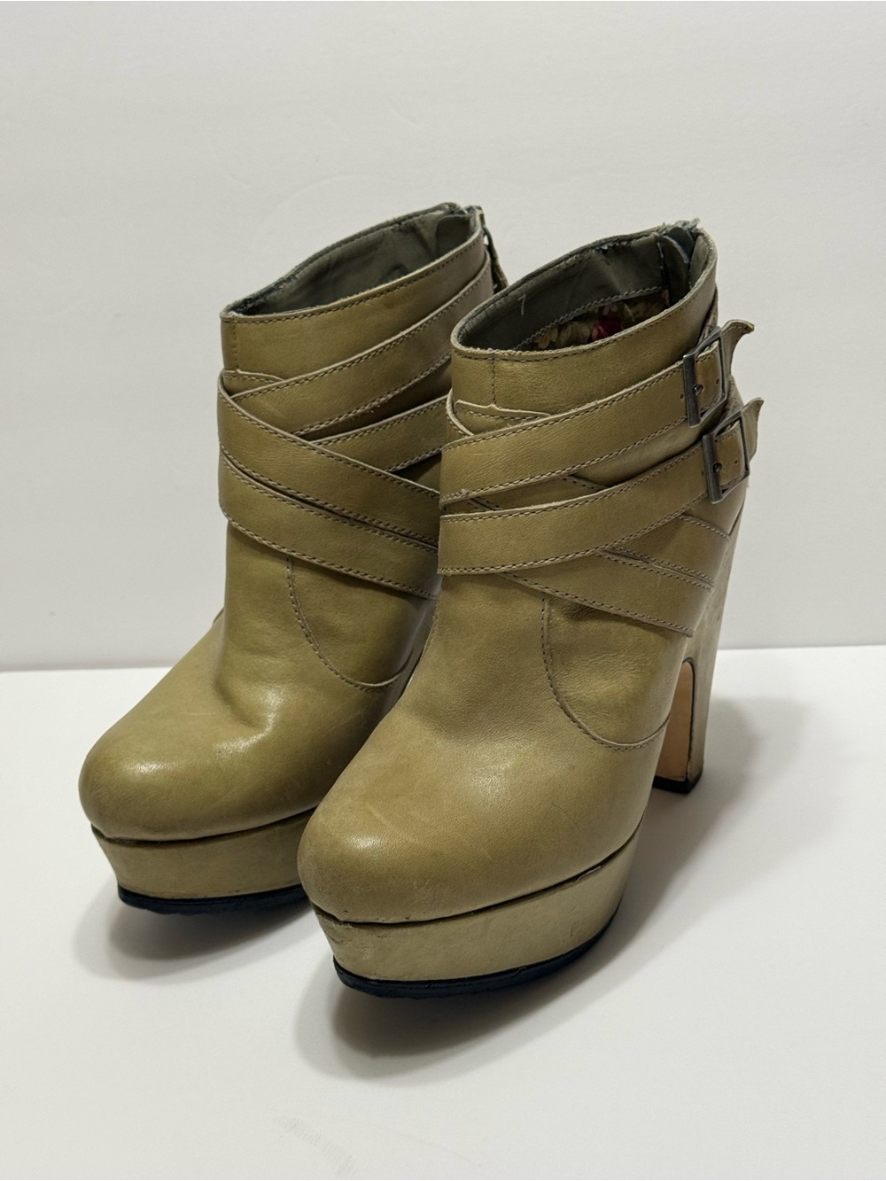 Seychelles Women's Leather Strappy Platform Ankle Boots Size 7
